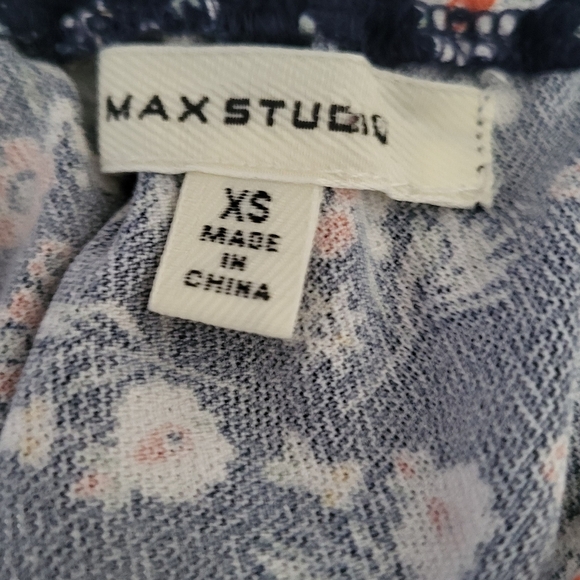 Max Studio Black and White Flutter Sleeve Maxi Sundress, Size XS - Picture 3 of 4